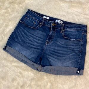 Vigross denim cuff hem shorts, whiskers faded  size 32 Medium Wash Blue